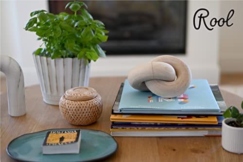 Wooden Knot Coffee Table Decor - Stylish Home Accent - DIY Builder's Hub